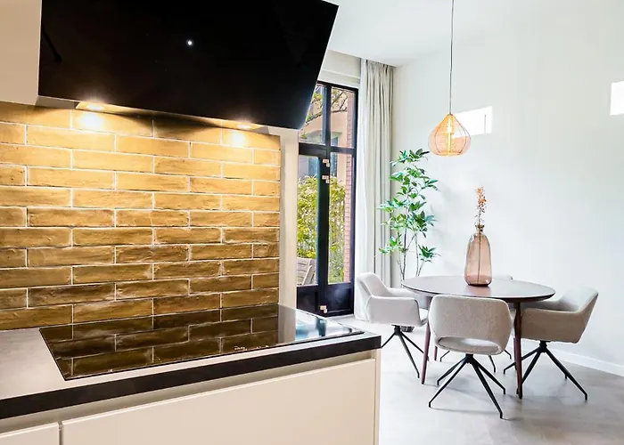 Stylish Next To The Amstel River - Unit A *